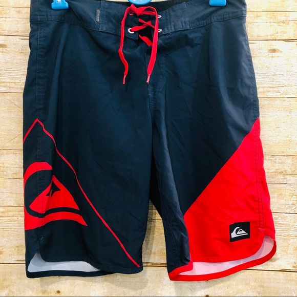 Quiksilver Other - Quicksilver Men’s Board Shorts SZ 28